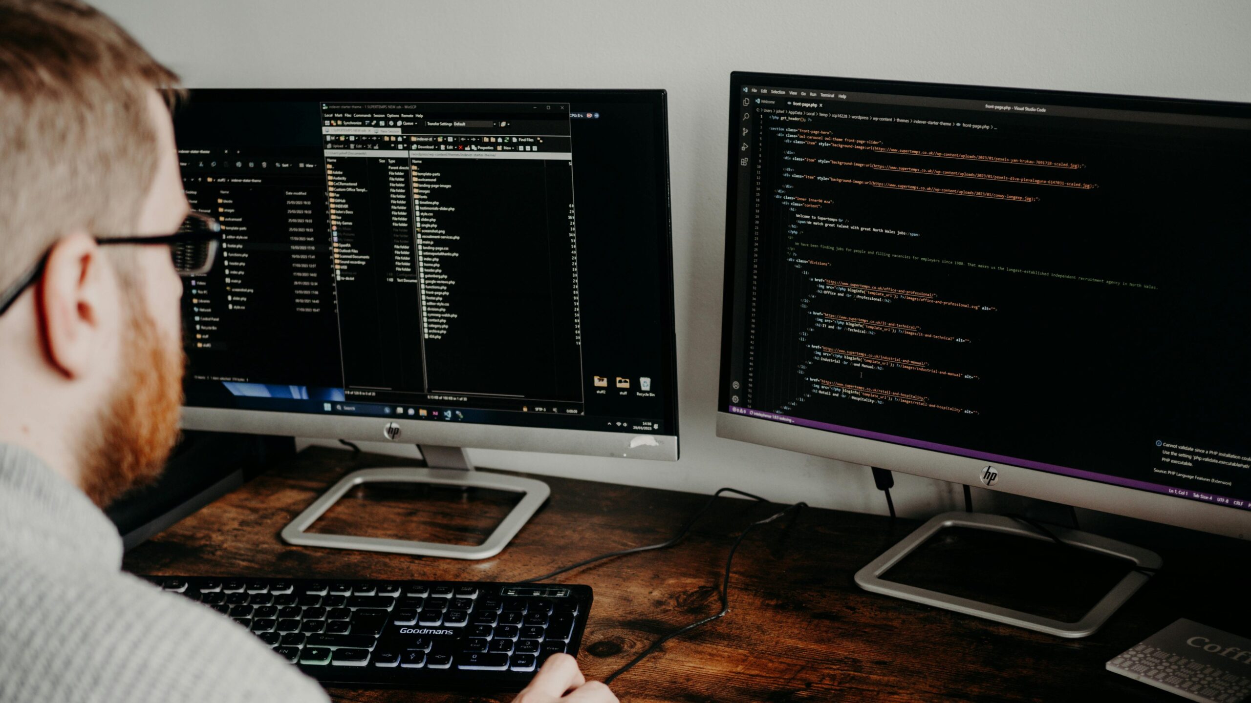 Jak wdrożyć skuteczny helpdesk IT dla zespołów rozproszonych?